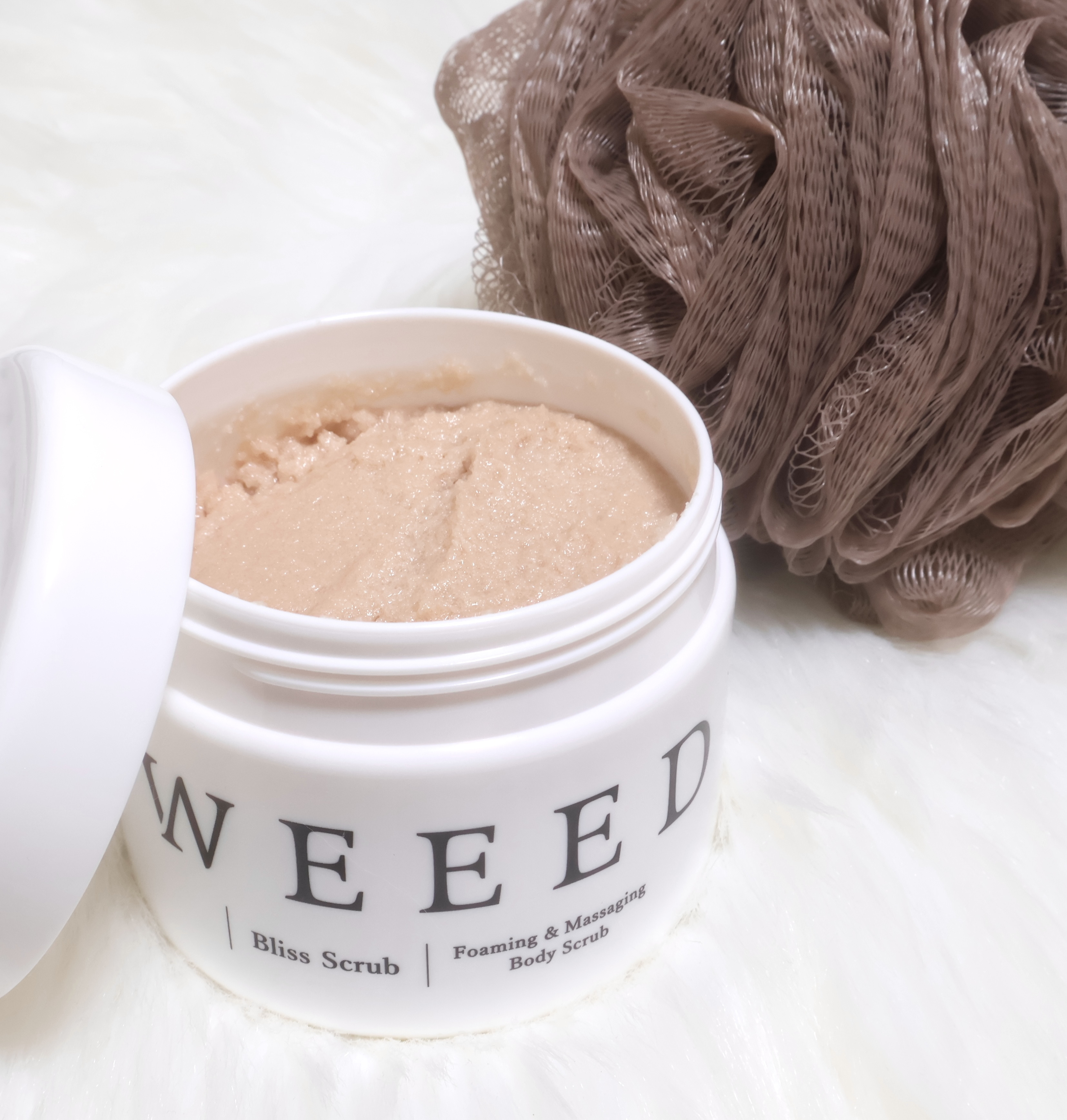 ブリススクラブ/WEEED/ボディスクラブを使ったクチコミ（1枚目）