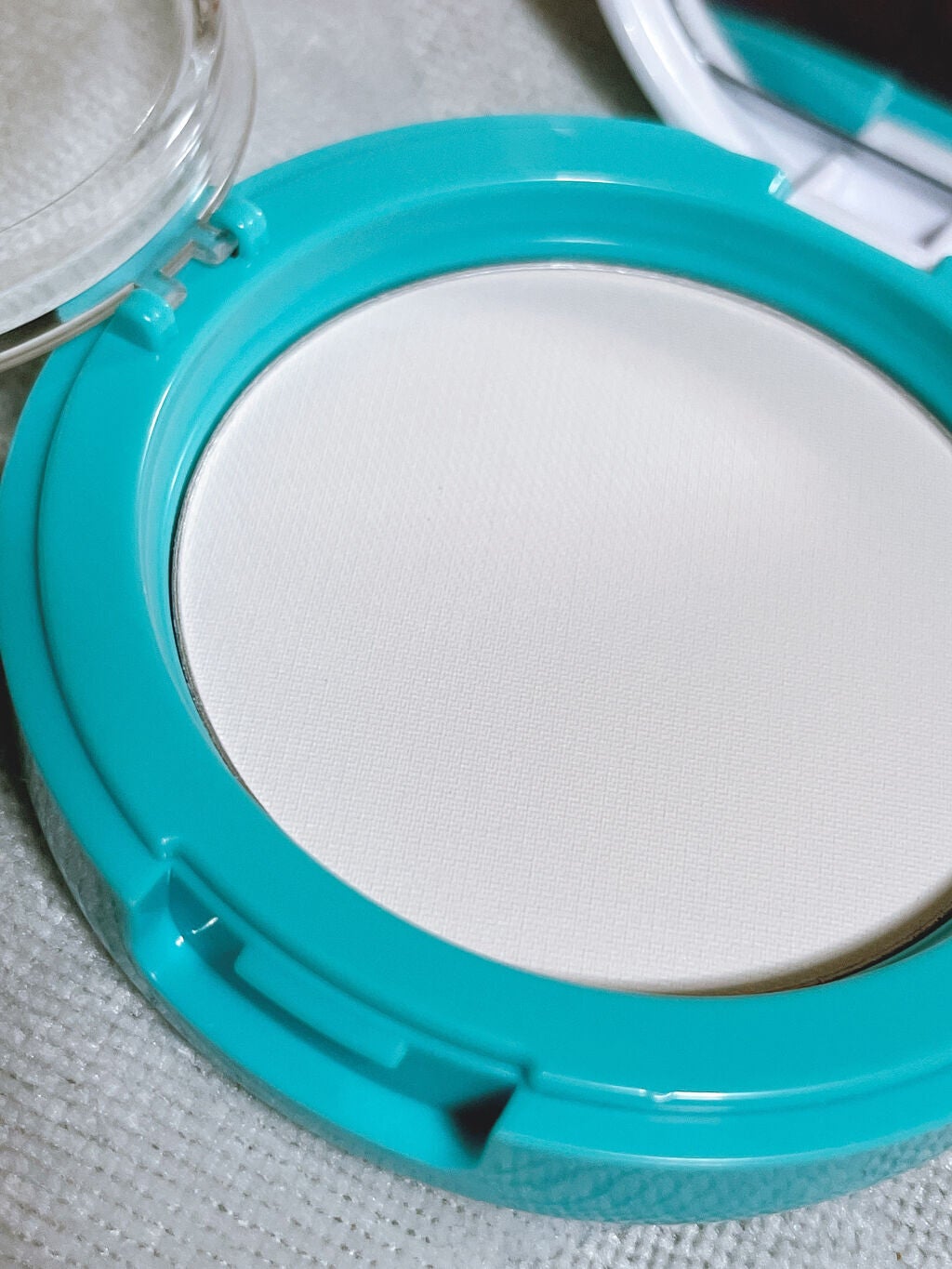 マデカソ パウダーパクト/A’pieu/プレストパウダーを使ったクチコミ(5枚目)