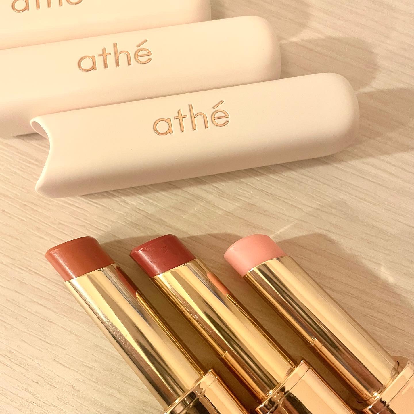 オーセンティック リップ バーム/athé/口紅を使ったクチコミ（1枚目）