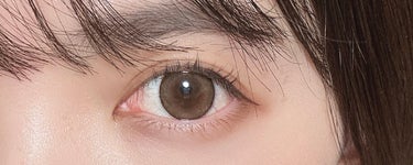 EYE CLOSET アクアモイストUVのクチコミ「わたしが今回紹介するカラコンはEYE CLOSETのアクアモイストUV　こっぺぱんになります🌟.....」（1枚目）