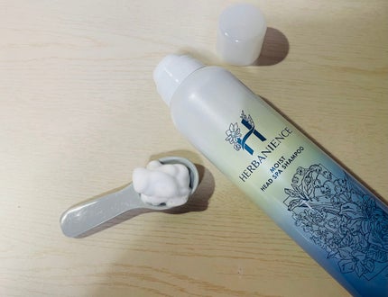 炭酸モイストスパシャンプー/HERBANIENCE/市販シャンプーを使ったクチコミ(4枚目)