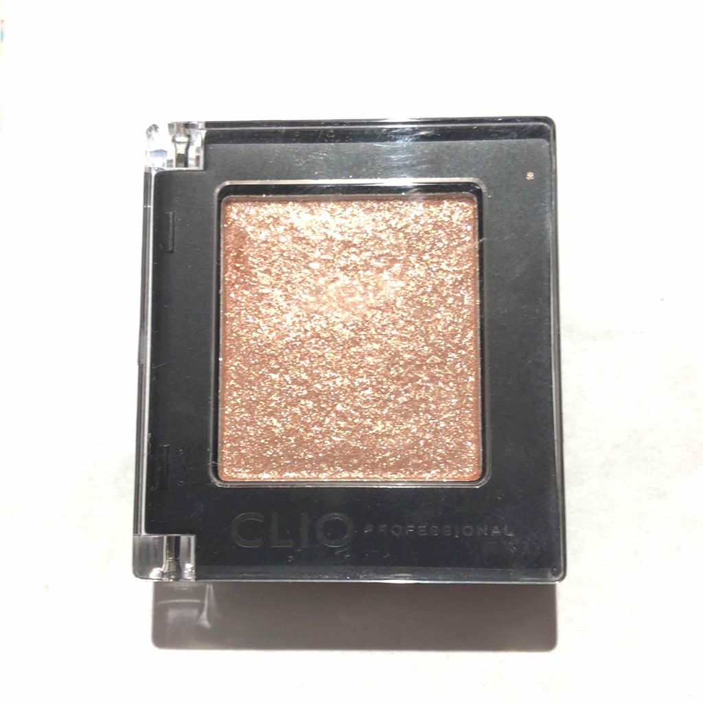 シャイニーシャドウ N/excel/単色アイシャドウを使ったクチコミ（1枚目）