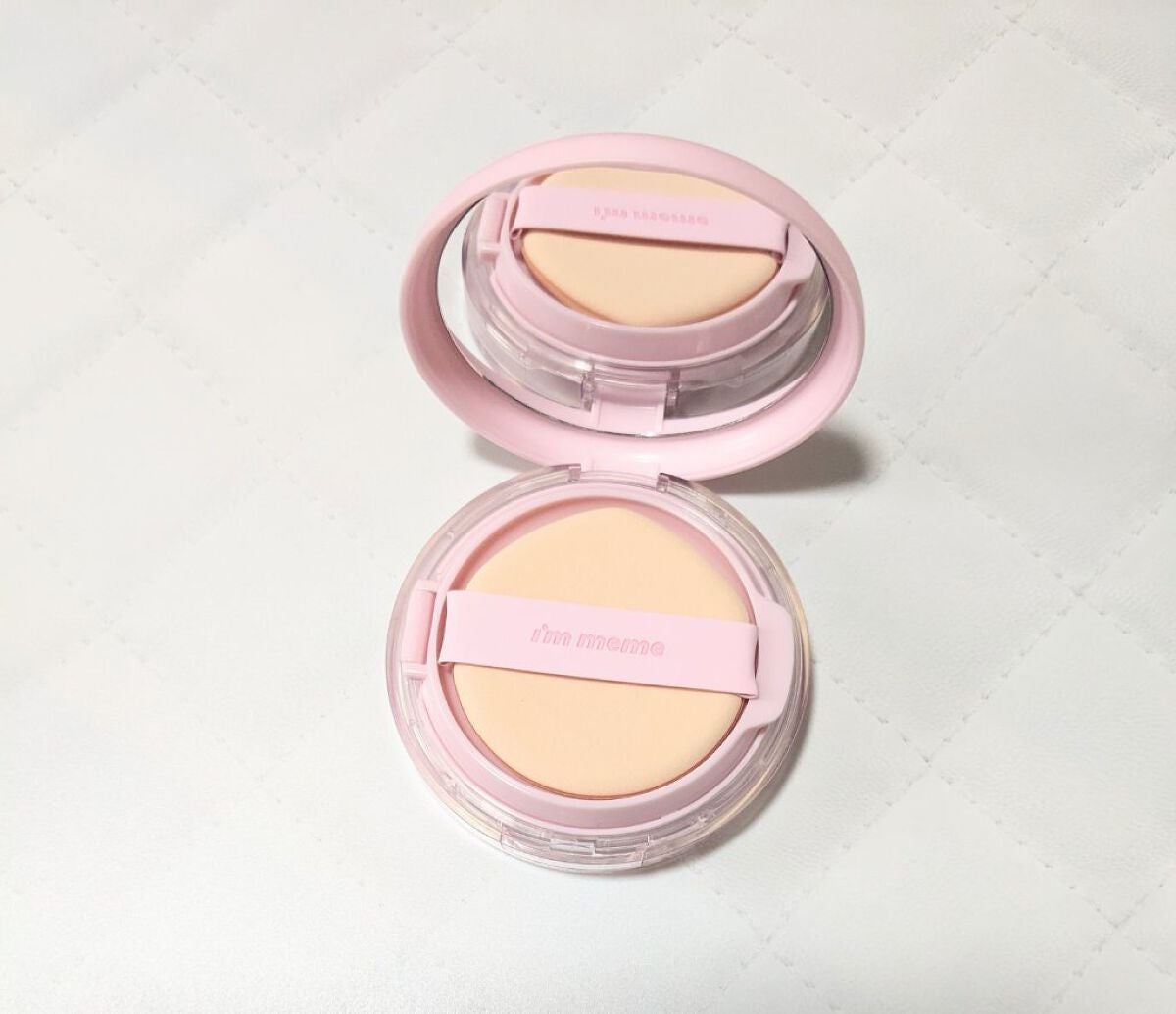 ワンダーベルベットラスティングクッション/i’m meme/クッションファンデーションを使ったクチコミ(3枚目)