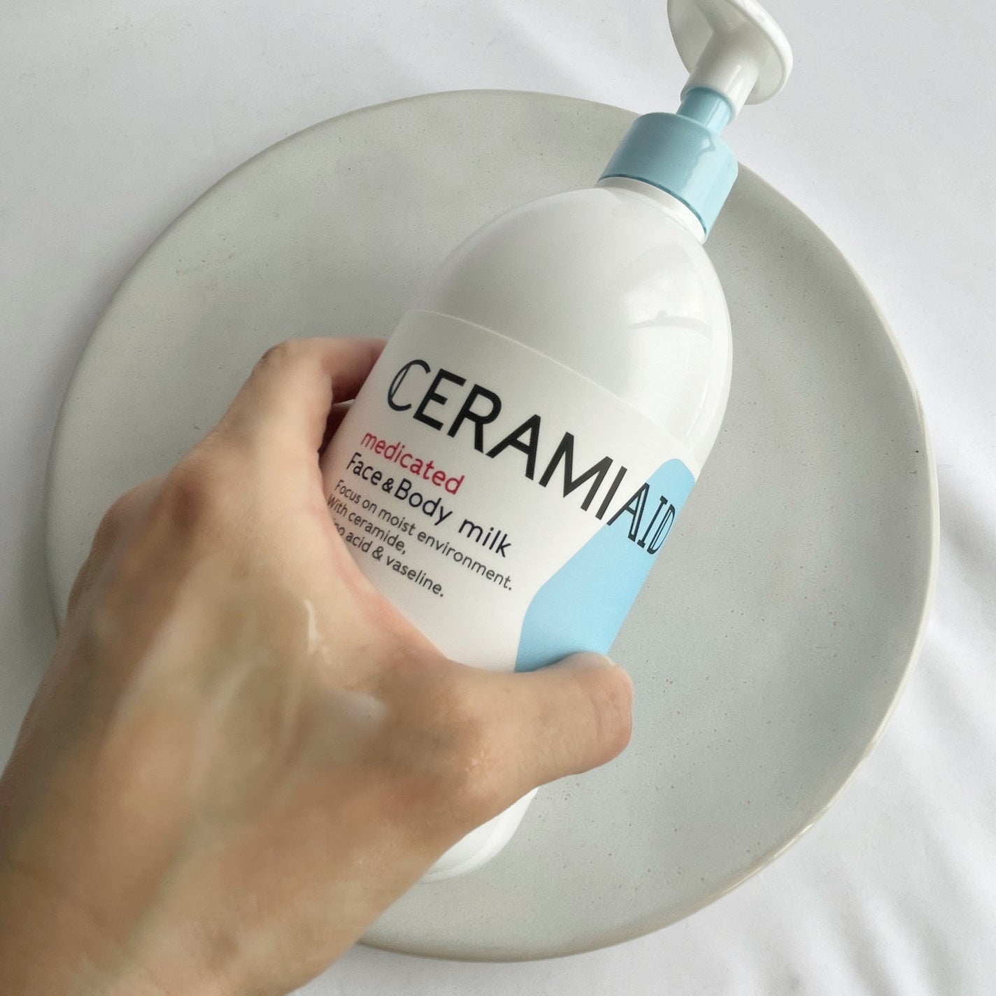 セラミエイド 薬用スキンミルク/セラミエイド/ボディミルクを使ったクチコミ(2枚目)