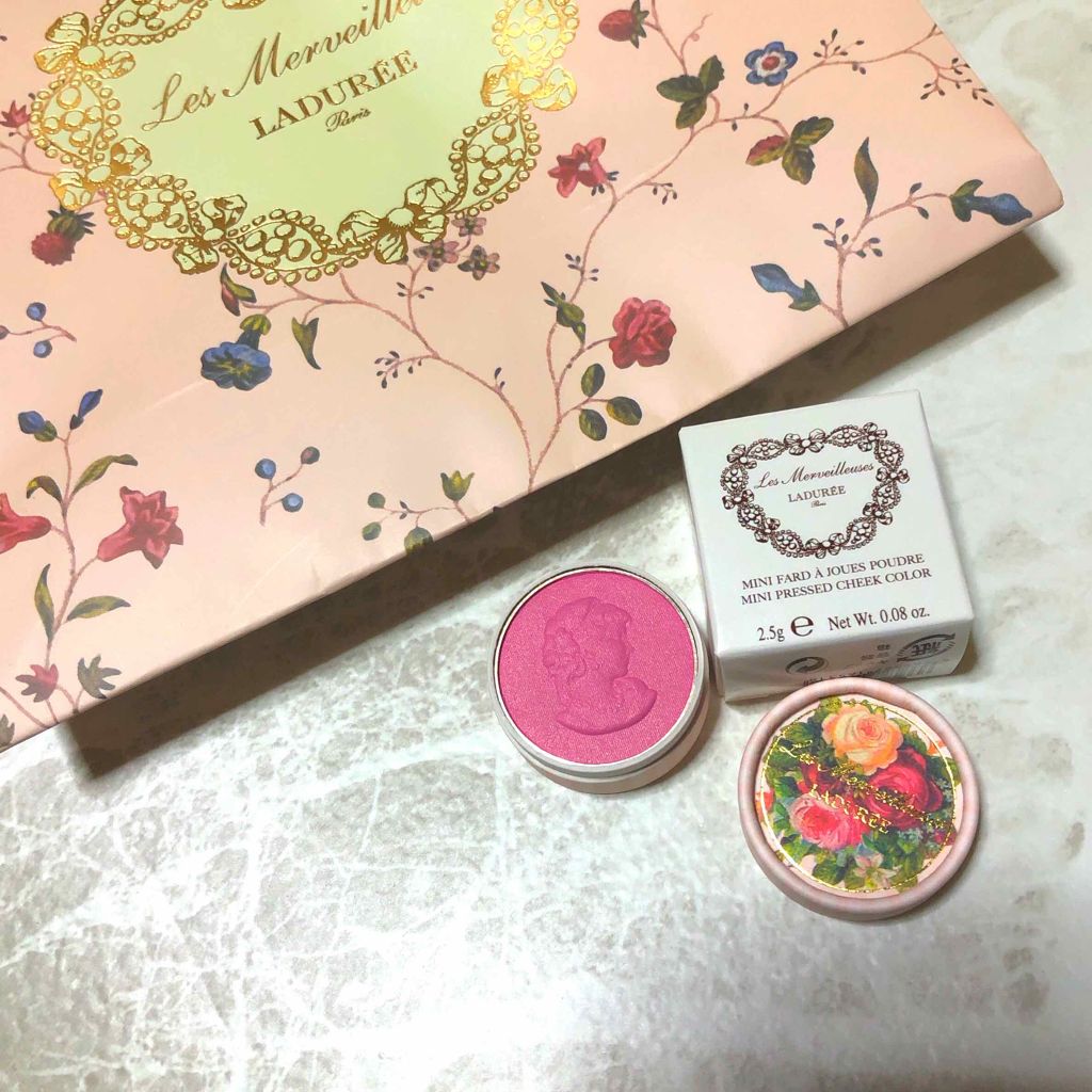 ミニ プレスト チークカラー/レ・メルヴェイユーズ ラデュレ/パウダーチークを使ったクチコミ（1枚目）