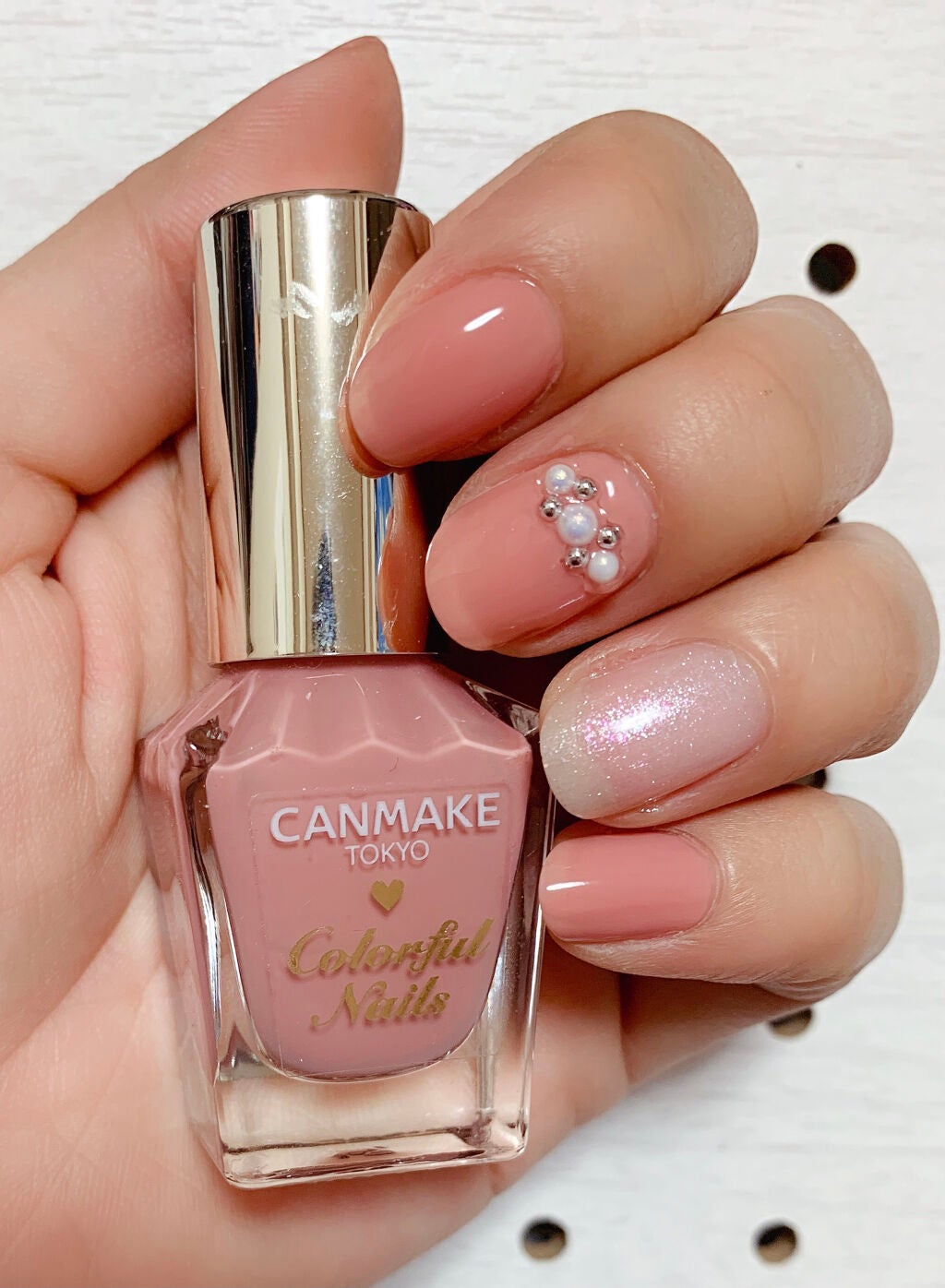 カラフルネイルズ/キャンメイク/マニキュアを使ったクチコミ(2枚目)