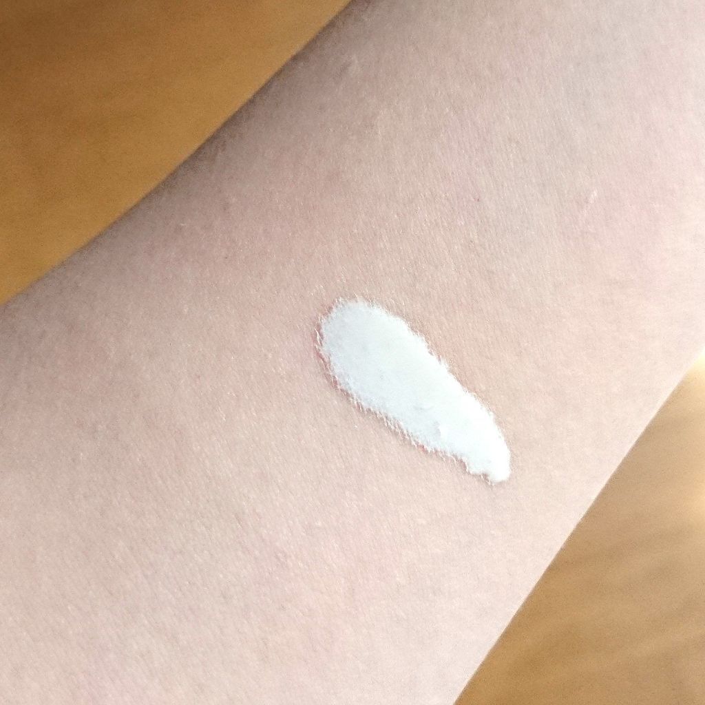 皮脂テカリ防止下地/CEZANNE/化粧下地を使ったクチコミ（2枚目）