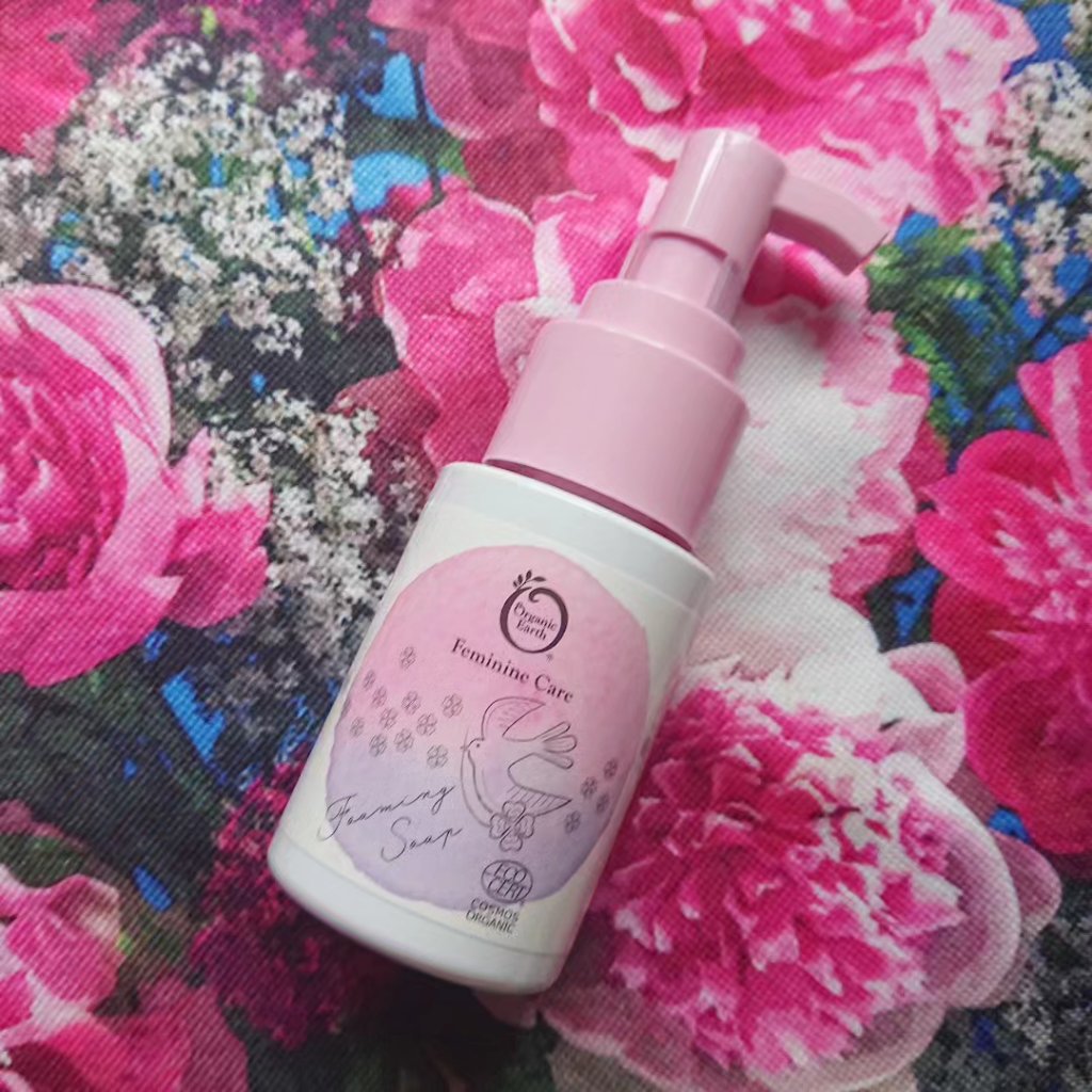 フェムケア フォーミングソープ/オーガニックアース/デリケートゾーンケアを使ったクチコミ（2枚目）