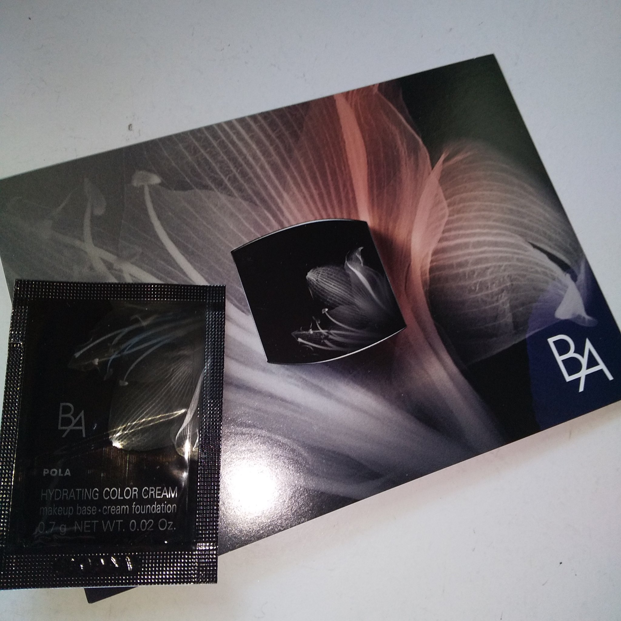 ハイドレイティング カラークリーム/B.A/リキッドファンデーションを使ったクチコミ（1枚目）
