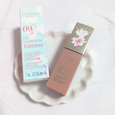 コンフォート リップオイル インテンス/CLARINS/リップグロスを使ったクチコミ（2枚目）