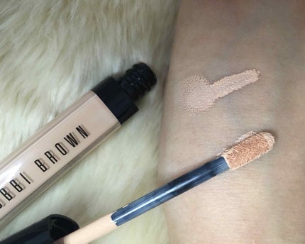 BOBBI BROWN インスタント フル カバー コンシーラーのクチコミ「
ボビーブラウン
インスタントフルカバーコンシーラー
04クールサンド💄
私の通ってるサ.....」(3枚目)