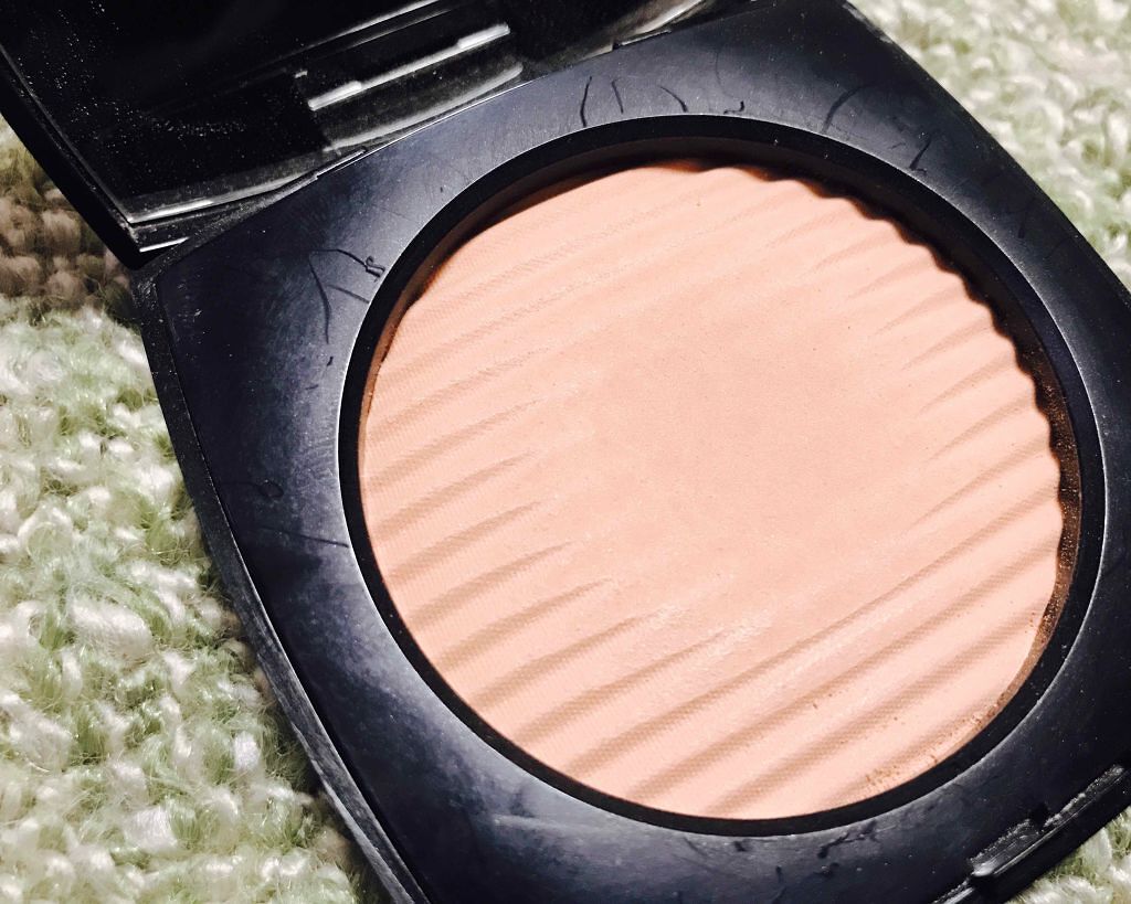 レ ベージュ プードゥル ベル ミン アンソレイエ/CHANEL/プレストパウダーを使ったクチコミ(3枚目)