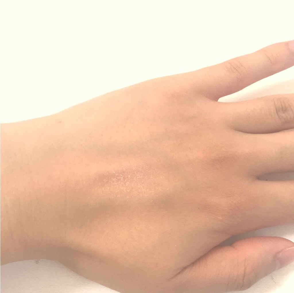 アイカラー/コフレドール/単色アイシャドウを使ったクチコミ（2枚目）