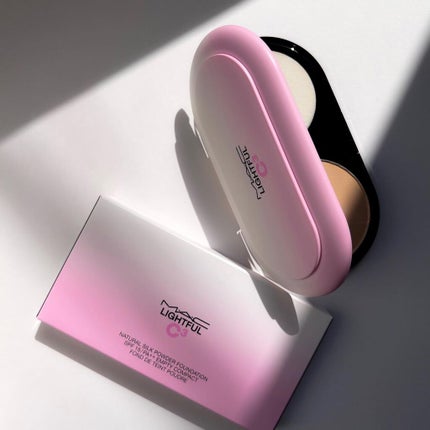 ライトフル C3 ナチュラル シルク パウダーファンデーション/M・A・C/パウダーファンデーションを使ったクチコミ(2枚目)