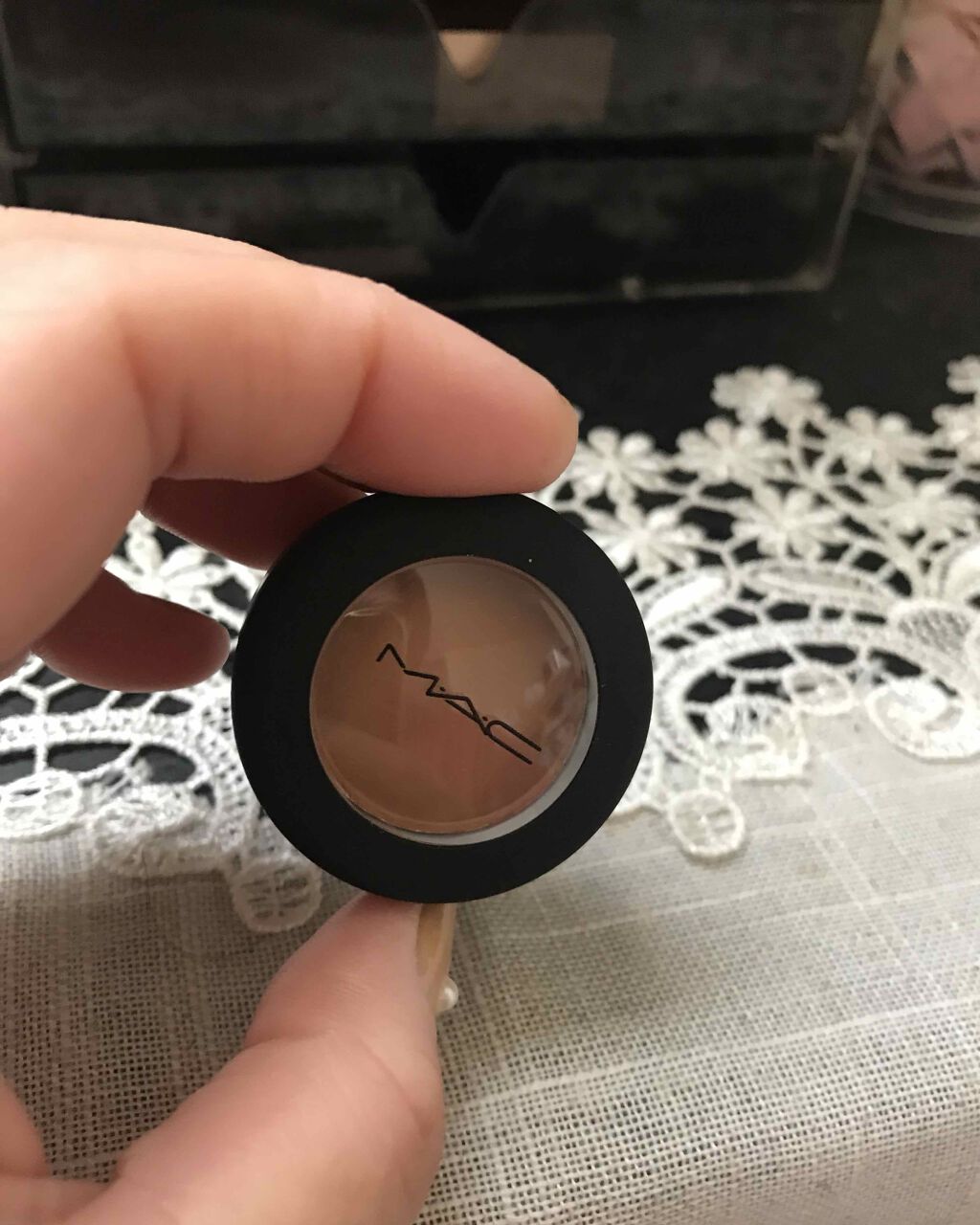 パウダー キス アイシャドウ ワット クラウト！/M・A・C/単色アイシャドウを使ったクチコミ（1枚目）