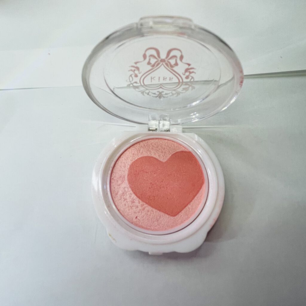ミックスハートチークス/KiSS/パウダーチークを使ったクチコミ（2枚目）