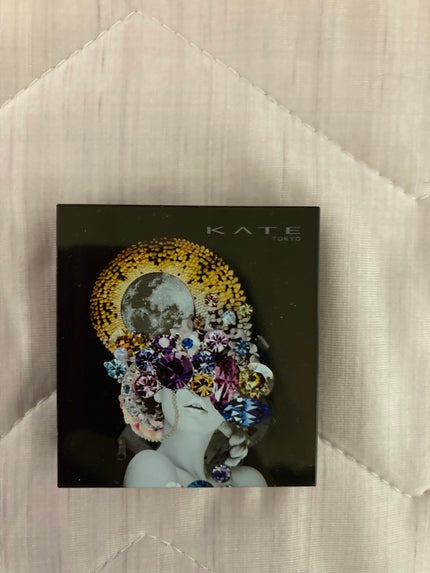 オーロラライズグロウハイライター/KATE/パウダーハイライトを使ったクチコミ(4枚目)