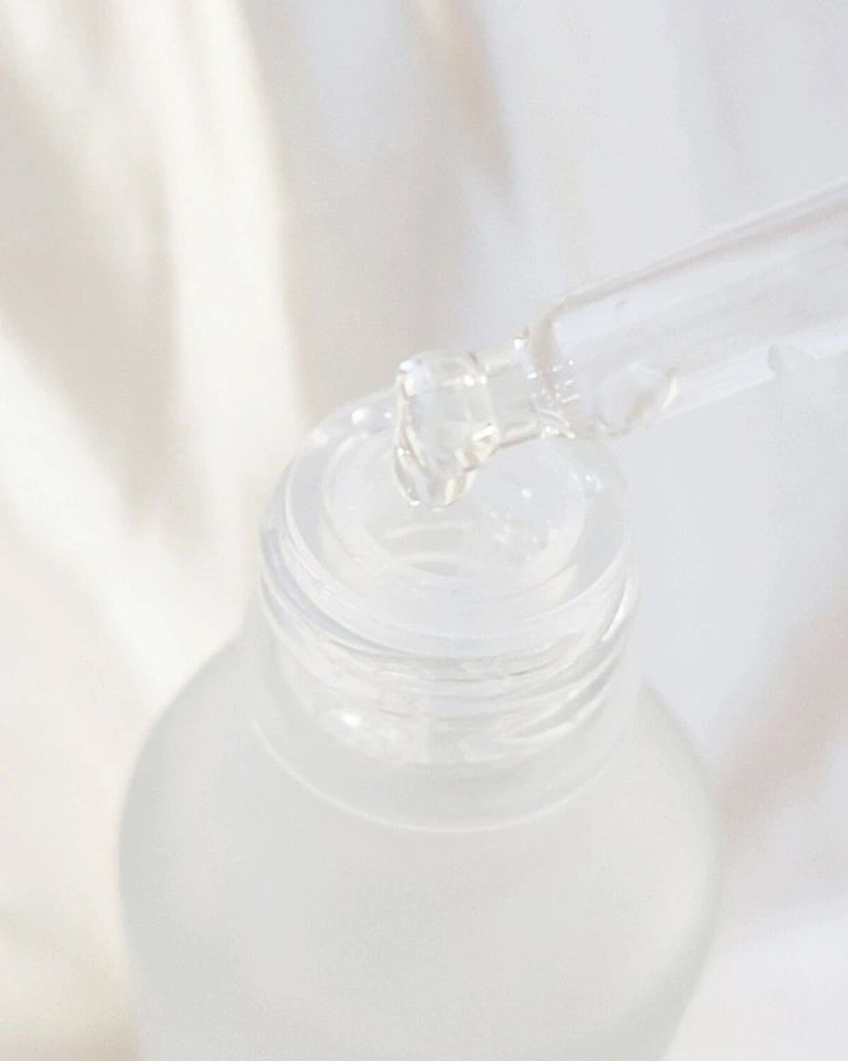 ガラクナイアシン2.0エッセンス/manyo/美容液を使ったクチコミ（3枚目）