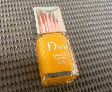 ディオール ヴェルニ 536 オレンジ シエナ（生産終了）/Dior/マニキュアを使ったクチコミ（1枚目）