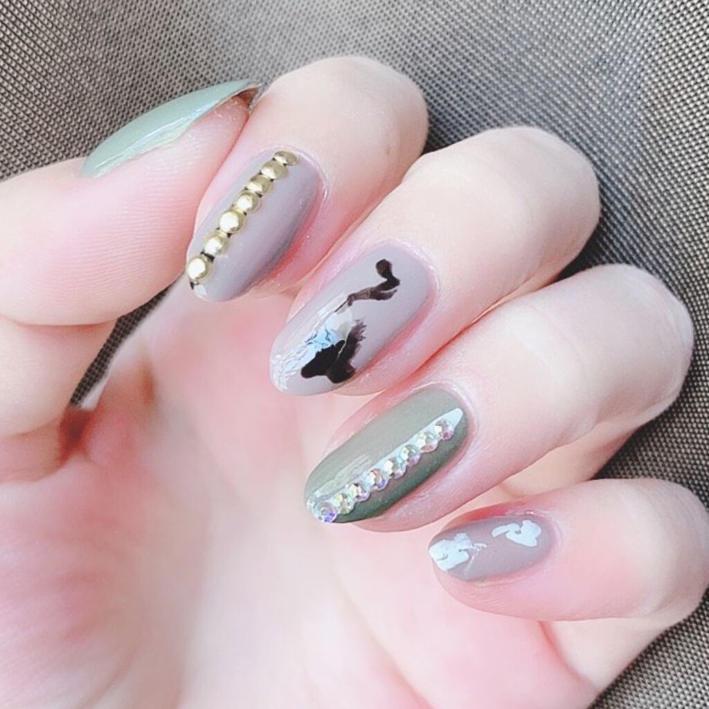 ネイル エナメル 細筆タイプ/ちふれ/マニキュアを使ったクチコミ(4枚目)