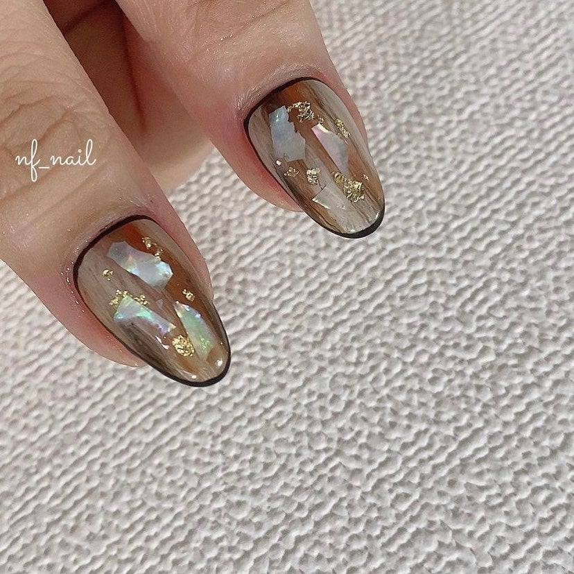 Natsumi◎nailist on LIPS 「nuance.ちょっとハードな秋ネイル🍂.#ネイル#ネイルデ..」(1枚目)