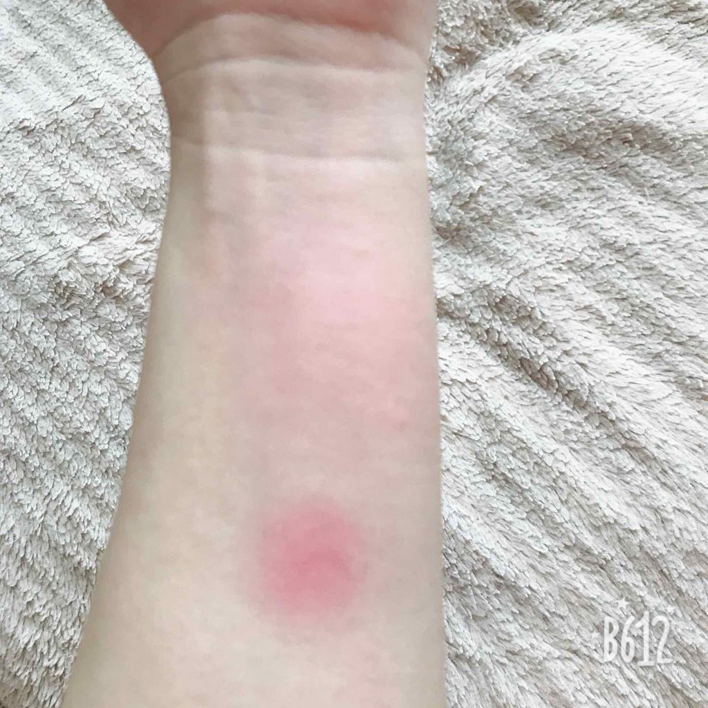 デイジー ポップ ブラッシャー/MACQUEEN NEWYORK/パウダーチークを使ったクチコミ（2枚目）