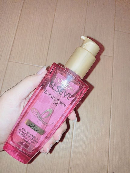 エクストラオーディナリー オイル エクラアンペリアル 艶髪オイル/ロレアル パリ/ヘアオイルを使ったクチコミ(2枚目)