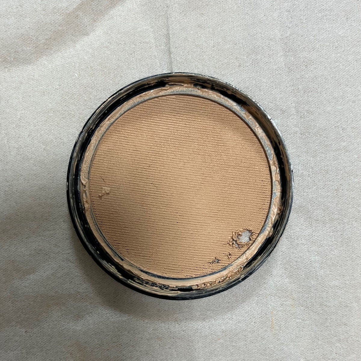 タン・クチュール・クッション/GIVENCHY/クッションファンデーションを使ったクチコミ(3枚目)