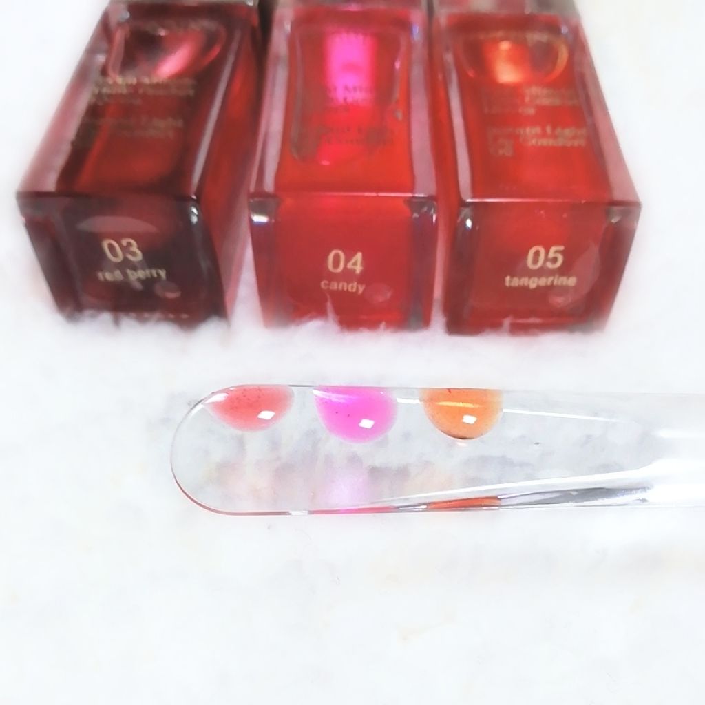 コンフォート リップオイル /CLARINS/リップグロスを使ったクチコミ（2枚目）