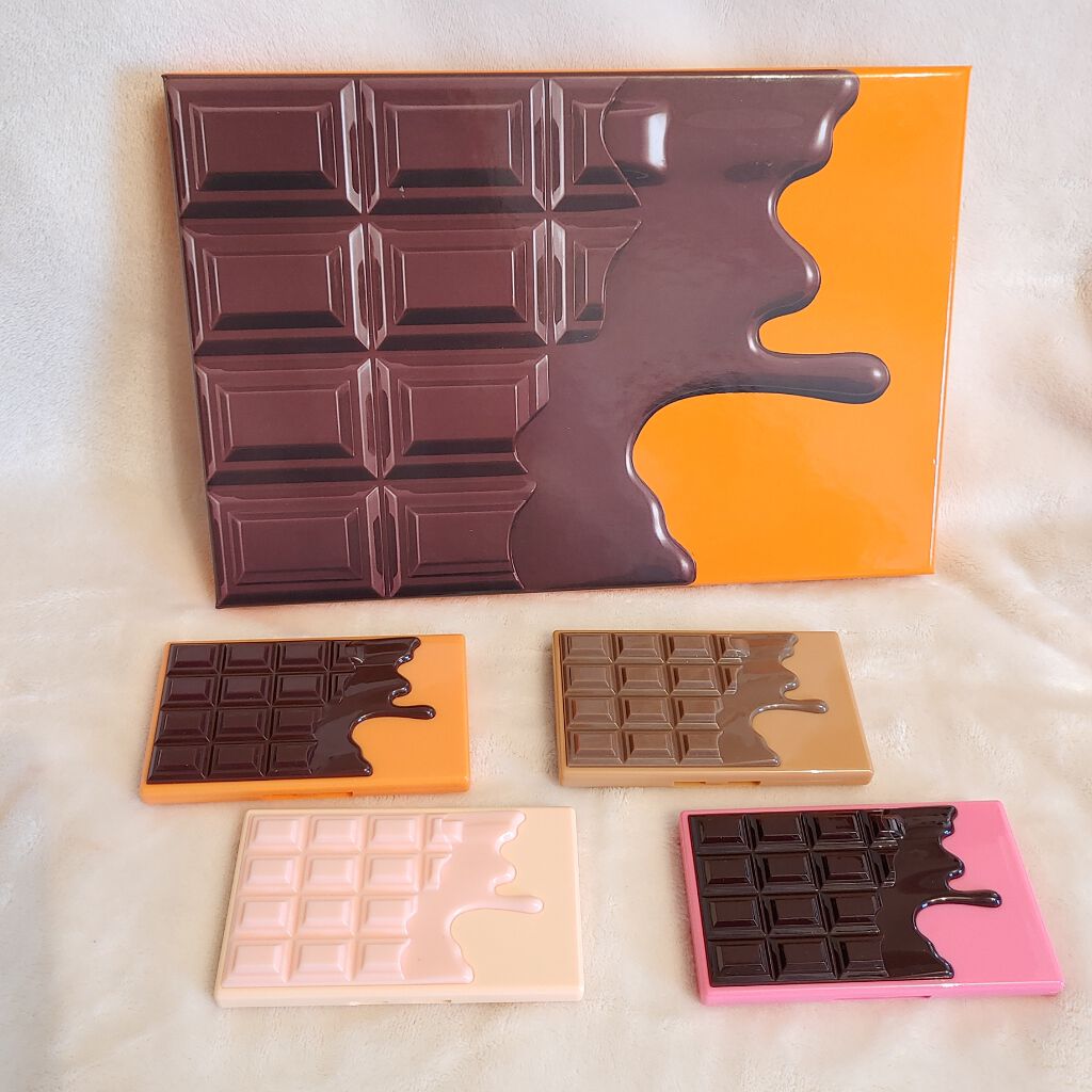 I Heart Revolution Bronze and Glow/MAKEUP REVOLUTION/ブロンザーを使ったクチコミ(2枚目)