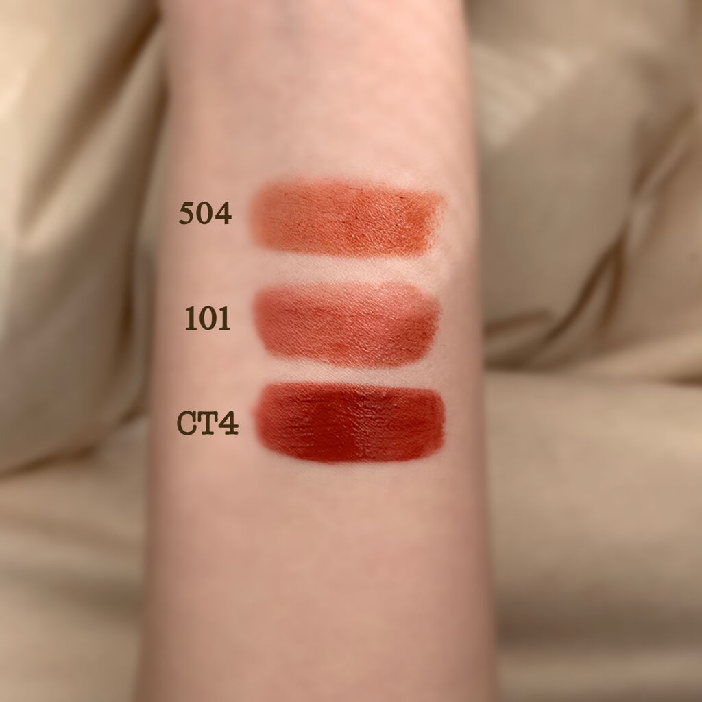 ラスティンググロスリップ/CEZANNE/口紅を使ったクチコミ（2枚目）