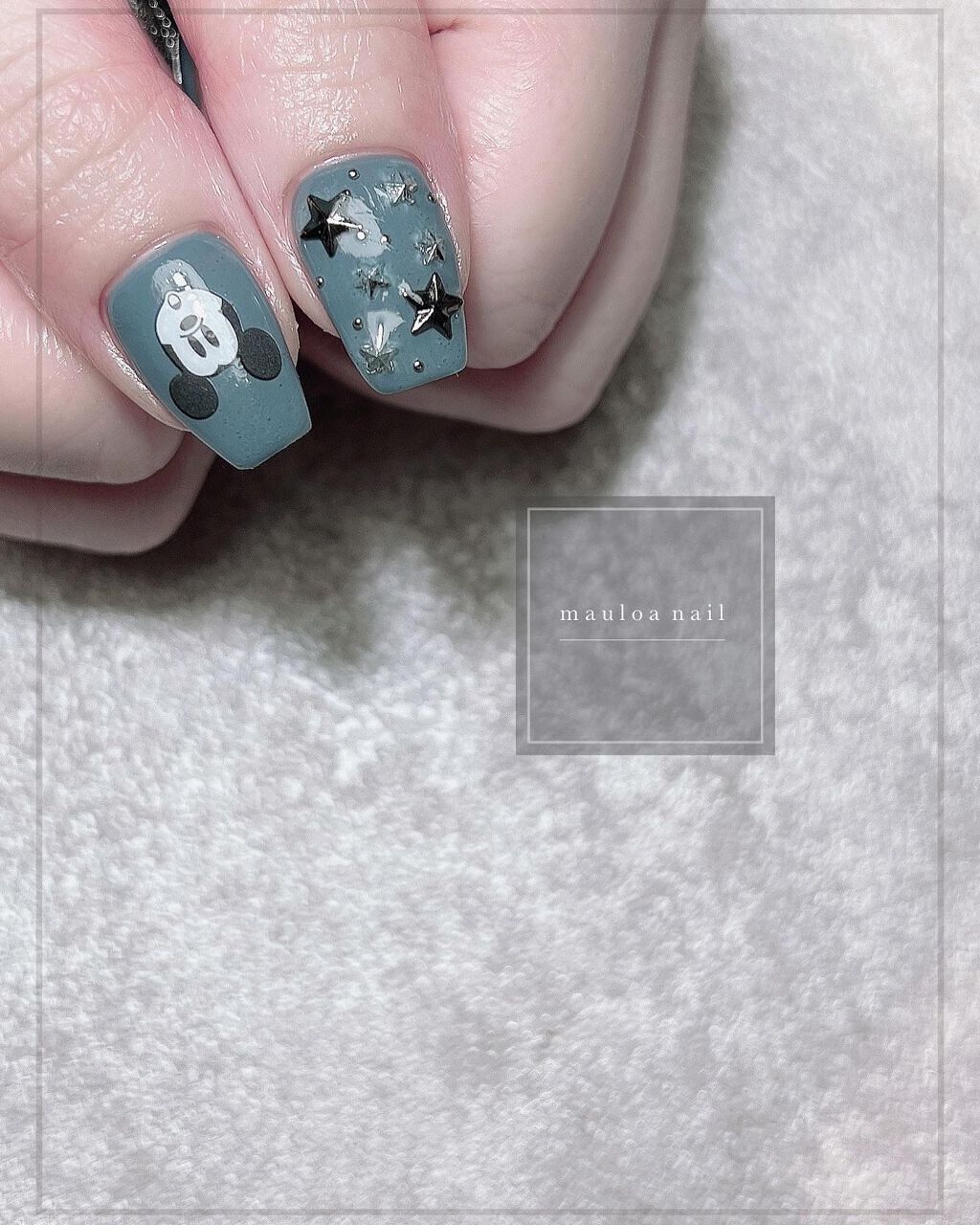 #ネイル,#カーキネイル,#秋ネイル,#アートネイル,#海ネイル,#スタッズネイル,#ニュアンスネイル,#くすみカラーネイル,#サマーネイル,#ミラーネイル,#カラフルネイル,#マグネットネイル,#ミッキーマウスネイル,#シンプルネイル,#ミッキーネイル,#ディズニーネイルのネイルデザイン