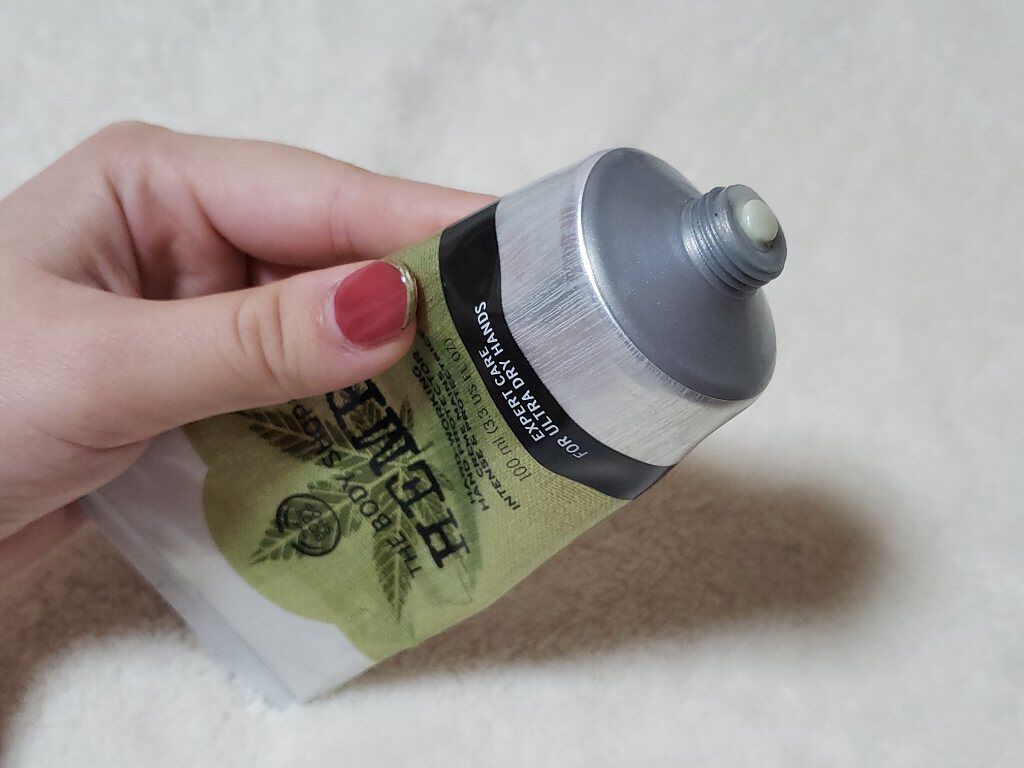 シア ネイルオイル/L'OCCITANE/ネイルオイル・トリートメントを使ったクチコミ(4枚目)