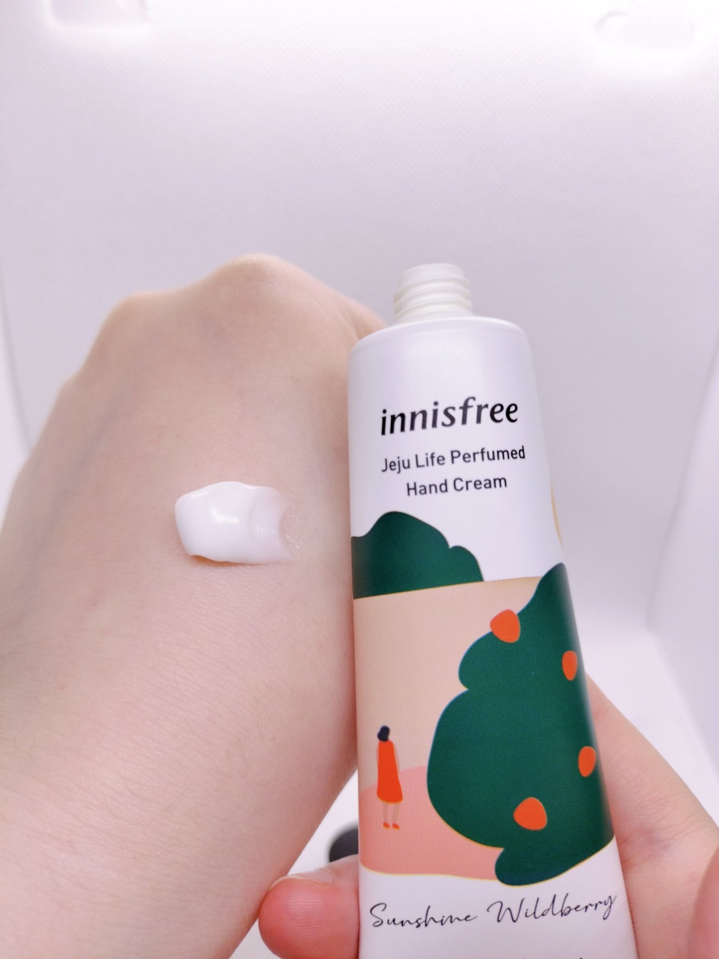 チェジュライフ パフュームド ハンドクリーム N/innisfree/ハンドクリームを使ったクチコミ(5枚目)