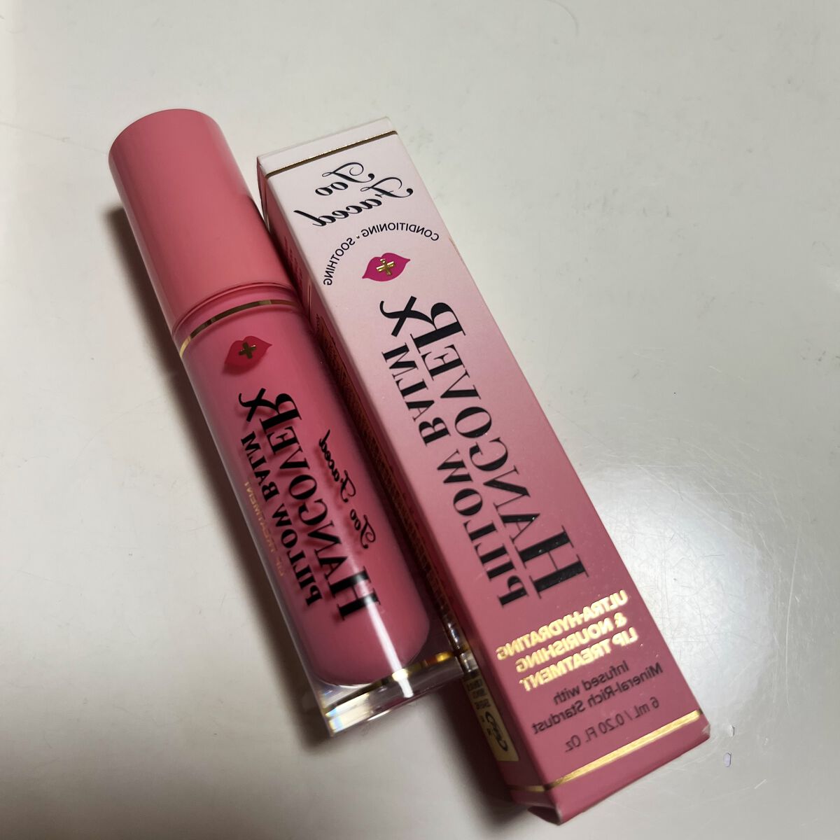 ～トゥー フェイスド ハングオーバー～ ピロー バーム リップ トリートメント ウォーターメロン キス/Too Faced/リップ美容液を使ったクチコミ（1枚目）