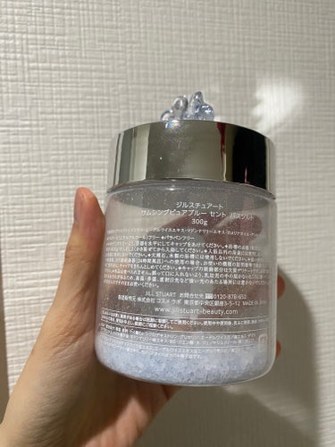 JILL STUART サムシングピュアブルー セント　バスソルトのクチコミ「💙JILL STUART💙使い切り✨️

サムシングピュアブルー セント　
バスソルト300g.....」（2枚目）