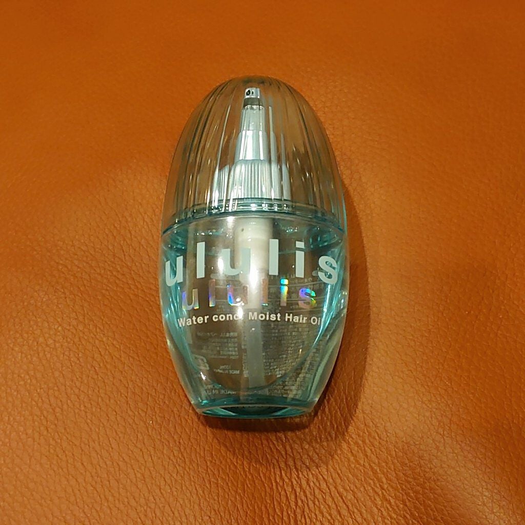 かおり on LIPS 「夏に使えるいいヘアアイルはないかなぁと思っていて、新発売のこち..」(1枚目)