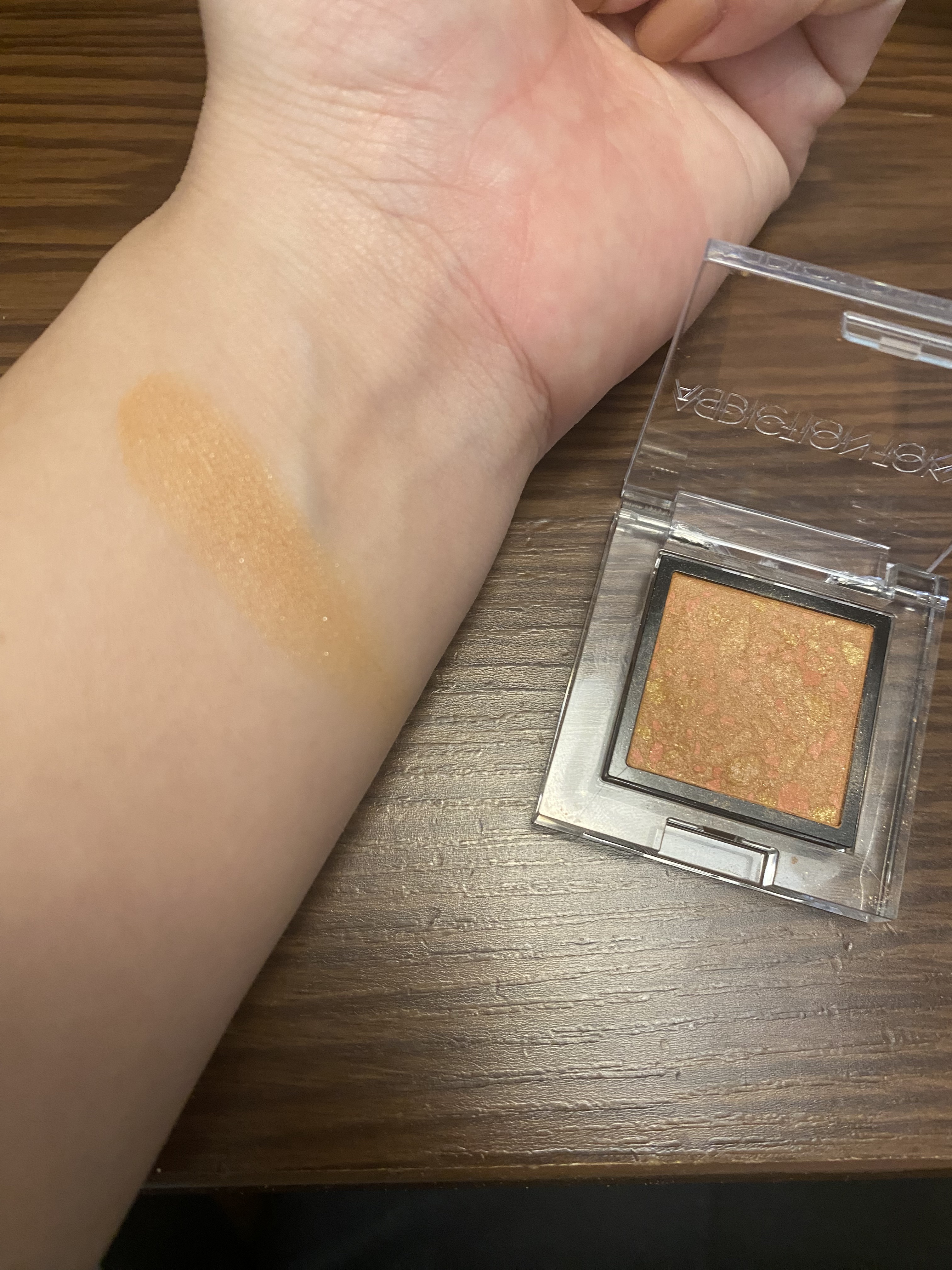 ザ アイシャドウ アンポリッシュ ジェム/ADDICTION/単色アイシャドウを使ったクチコミ（2枚目）