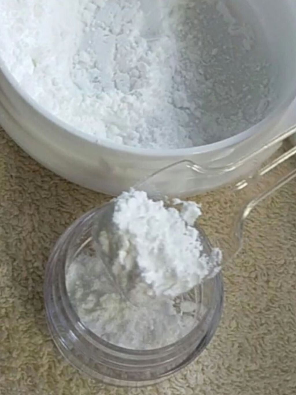 ぱせり on LIPS 「DAISOで売ってました!「パウダー・チークを詰め替えてポンポ..」(4枚目)