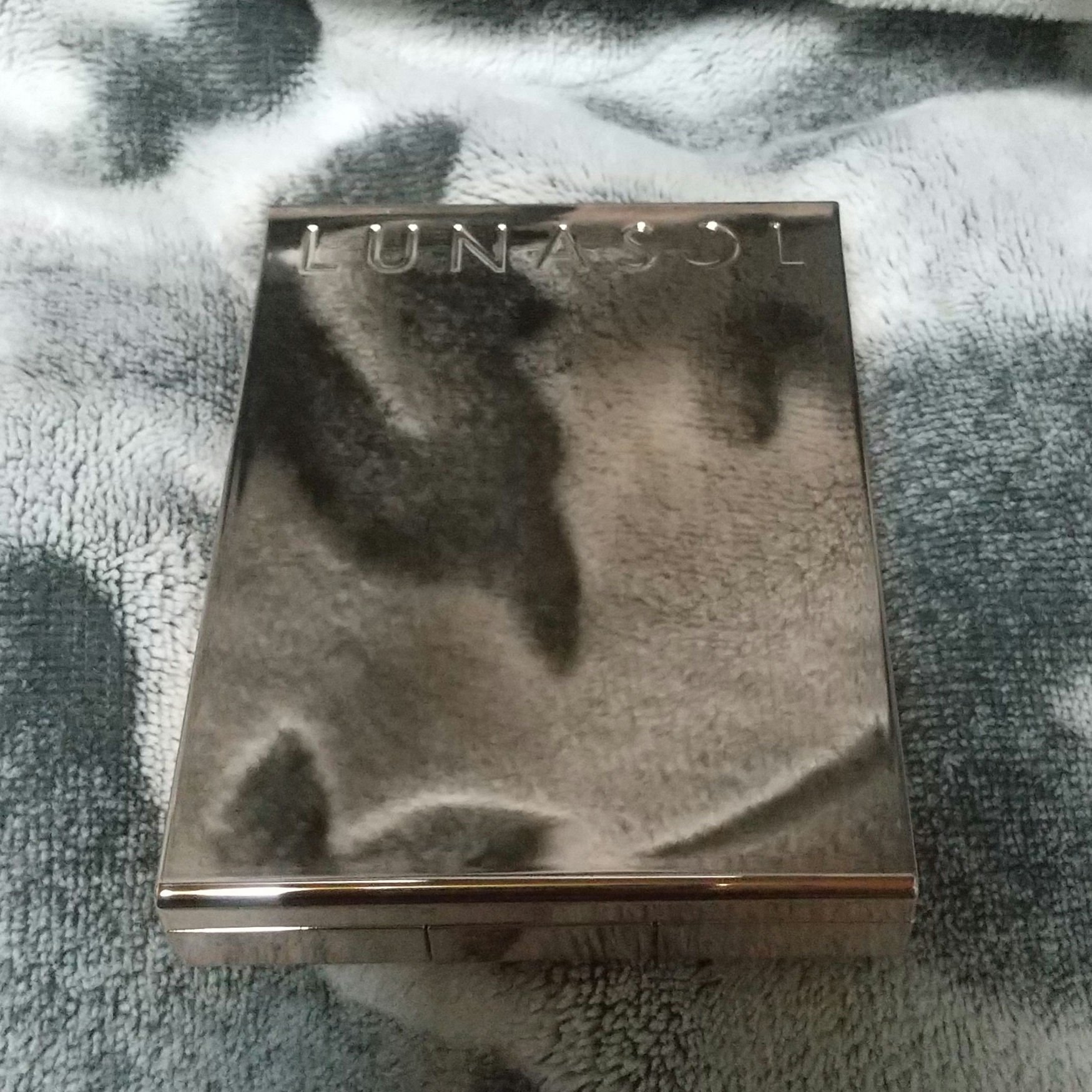 アイカラーレーション/LUNASOL/アイシャドウパレットを使ったクチコミ（3枚目）