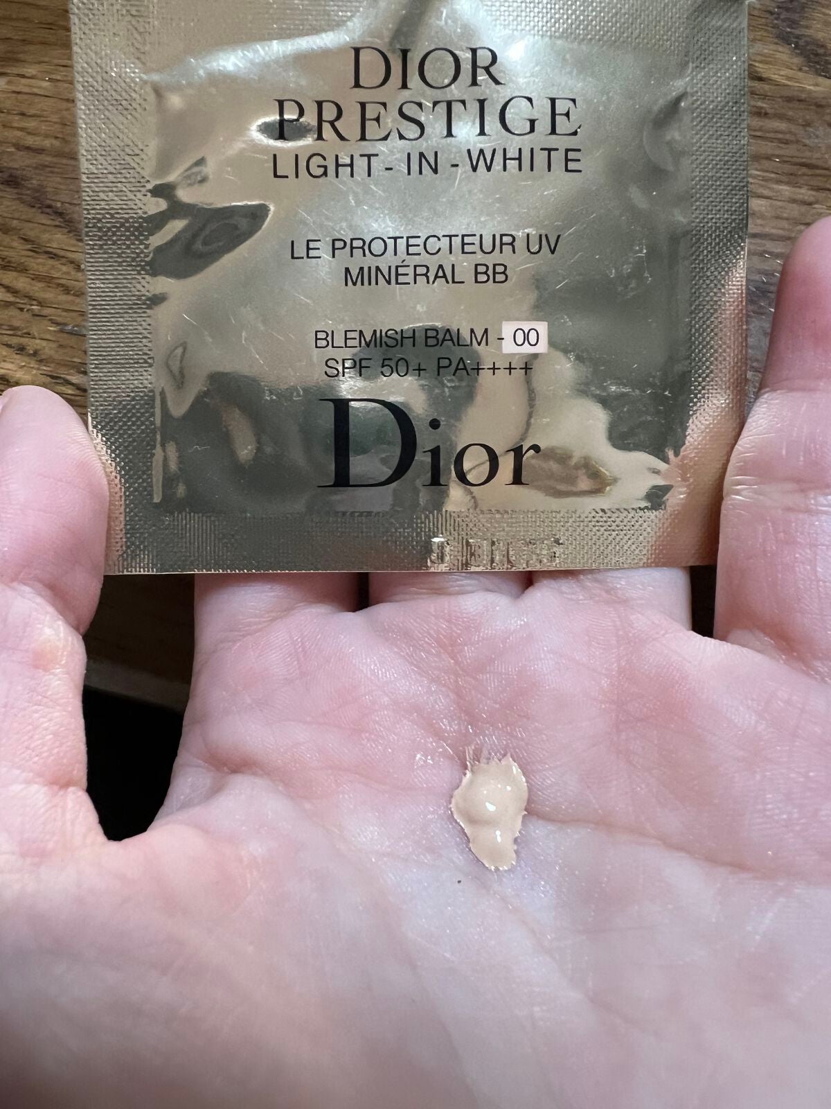 プレステージ ホワイト ル プロテクター UV ミネラル BB/Dior/BBクリームを使ったクチコミ(2枚目)