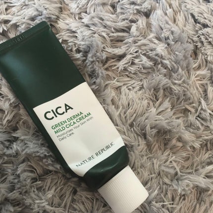 ネイチャーリパブリック グリーンダーママイルドシカカーミングジェルクリームのクチコミ「NATUR REPUBLIC
GREEN DERMA MILD CICA CREAM
Qoo.....」(1枚目)