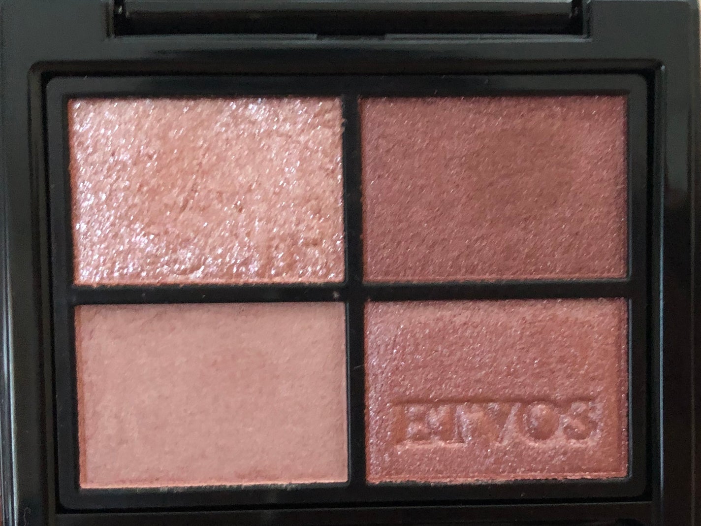 ミネラルクラッシィシャドー/エトヴォス/アイシャドウパレットを使ったクチコミ(3枚目)