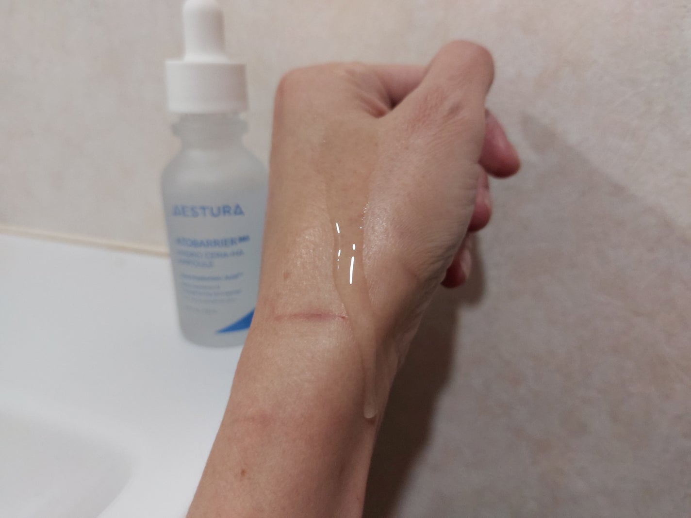 アトバリア365 セラヒアルセラム/AESTURA/美容液を使ったクチコミ(3枚目)
