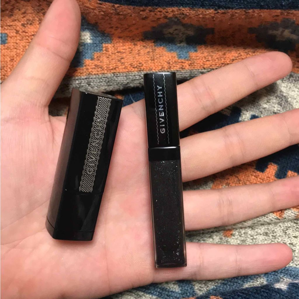グロス・アンテルディ/GIVENCHY/リップグロスを使ったクチコミ(1枚目)