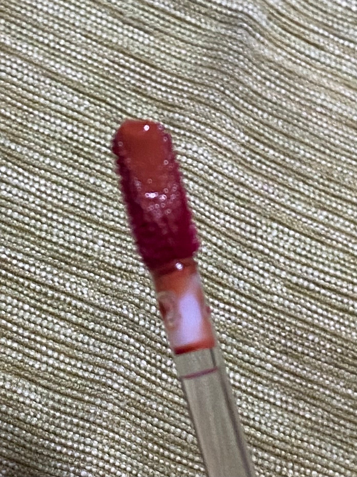 グローイングウォーターティント/Fab Fig/リップティントを使ったクチコミ(2枚目)