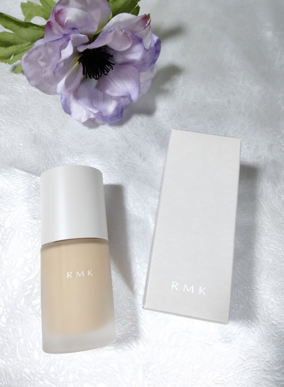 RMK リクイドファンデーション フローレスカバレッジ/RMK/リキッドファンデーションを使ったクチコミ(2枚目)