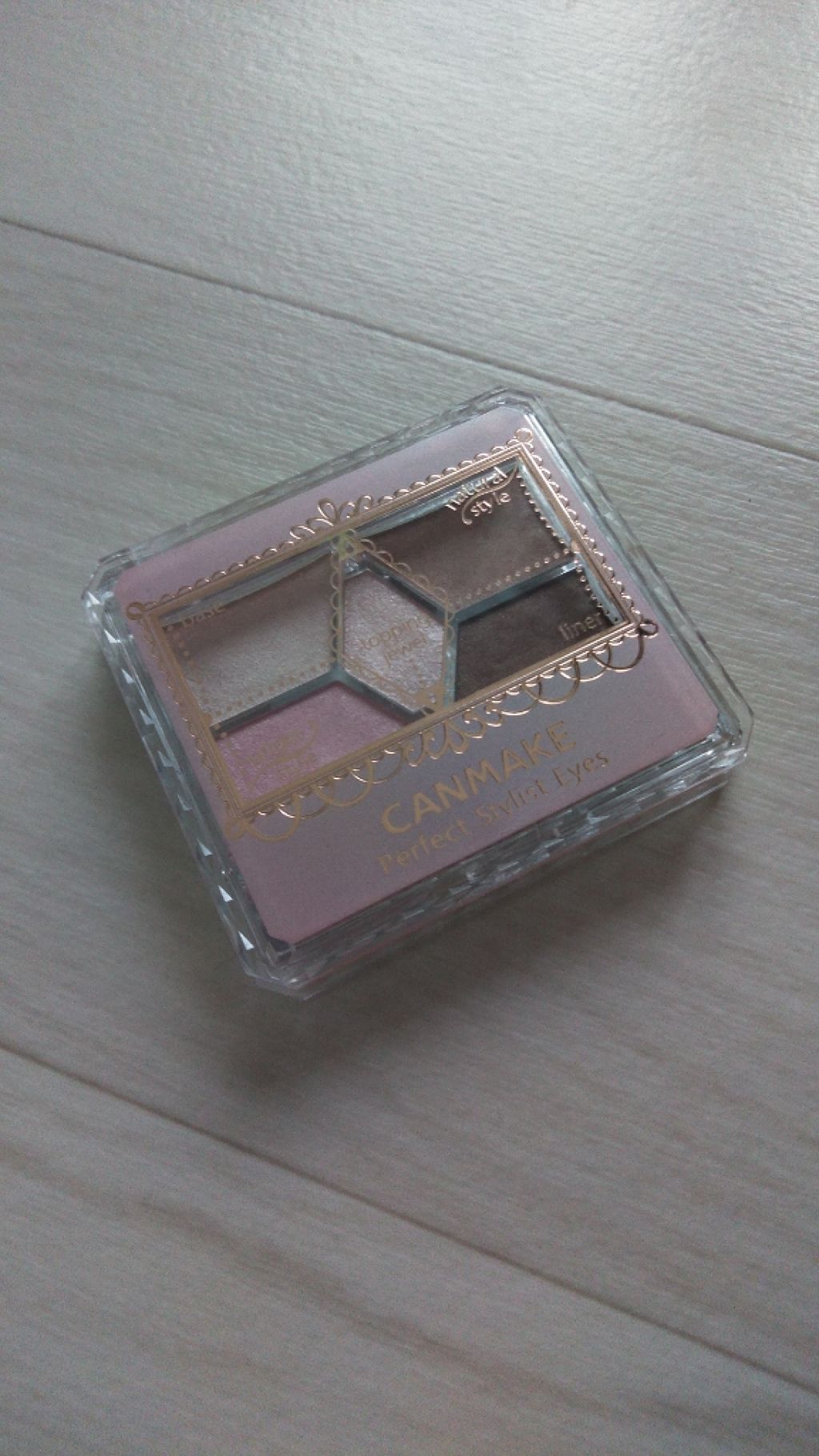 【旧品】パーフェクトスタイリストアイズ/キャンメイク/アイシャドウパレットを使ったクチコミ（2枚目）