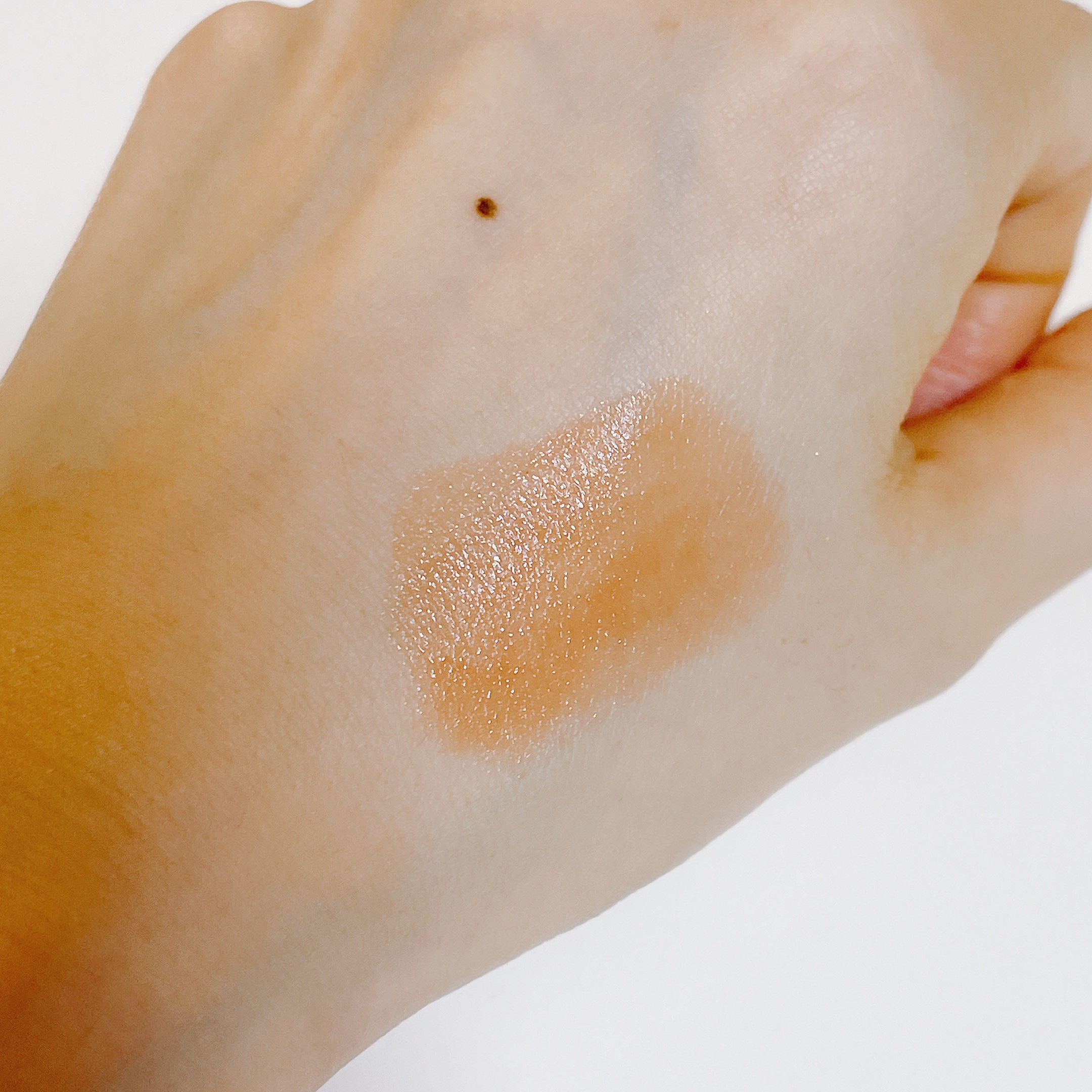 プランプメロウリップス 11 Ecru/LUNASOL/口紅を使ったクチコミ（2枚目）