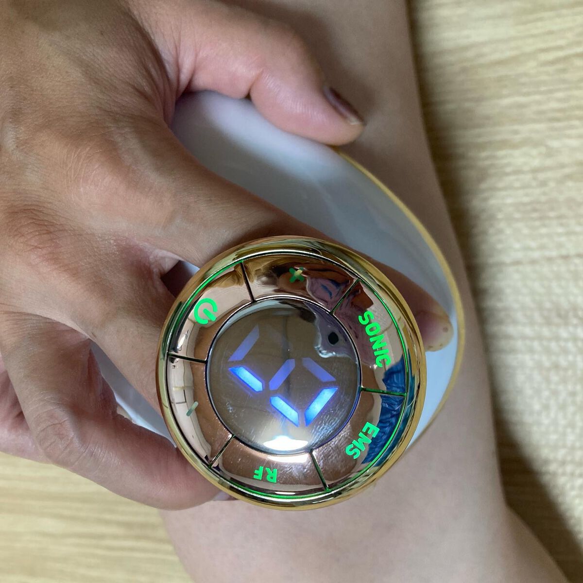 ちゃんぶぅ 投稿ある方フォロバ💕ちょっと遅くなるけど on LIPS 「NiZmirキャビテーション✨エステで人気のキャビテーションが..」(4枚目)